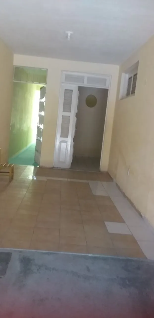 Casa para alugar (Cidade dos Funcionarios) R$ 900.00