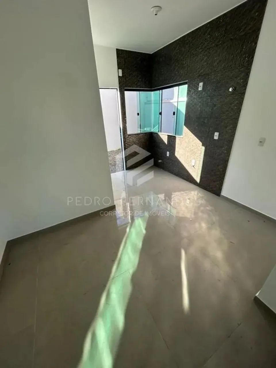 Casa Geminada para Venda em Balneário Piçarras, Itacolomi, 2 dormitórios, 1 suíte, 2 banhe - Foto 2