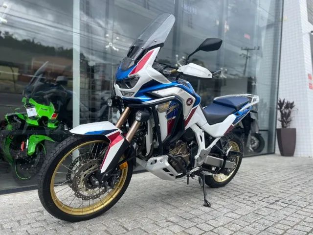 Motos Honda CRF 1100l Africa Twin Sports ES no Norte de Santa