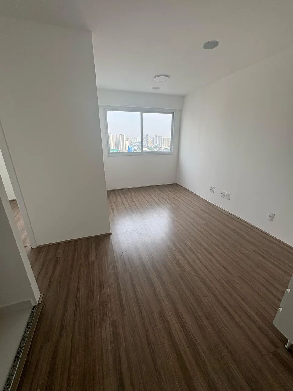 34 m²      2 DTS      VISTA LIVRE    EXCELENTE LOCALIZAÇÃO