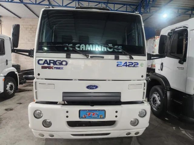 FORD CARGO 2422 E 6x2 |  2009/2010 - Foto 3