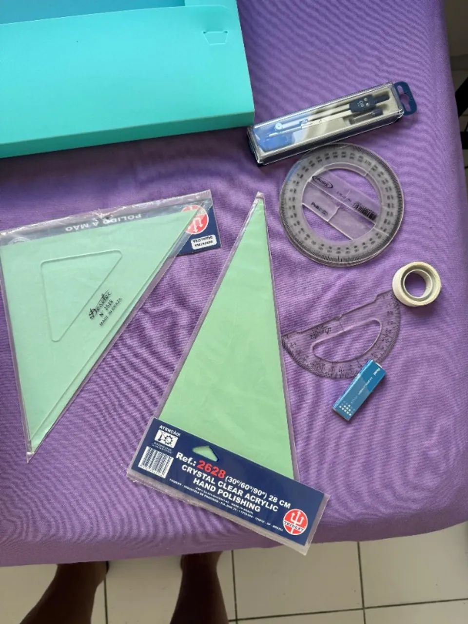 Kit materiais de desenho técnico