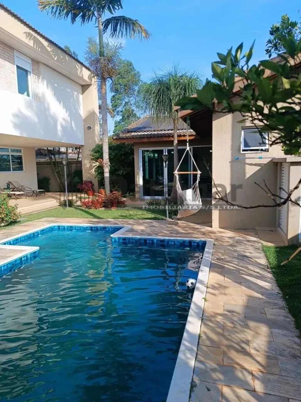 Casa à Venda e disponível para Locação em Vargem Grande Paulista
