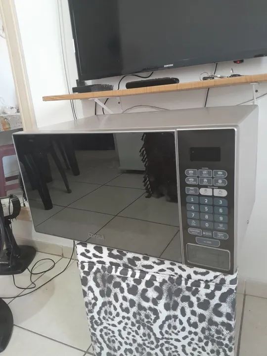 Microondas Cônsul 31 litros - Foto 2