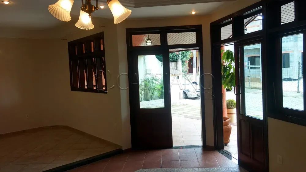 Sobrado à venda de 250m² | 03 dormitórios, sendo 01 suíte e 04 vagas de garagem | Condomín - Foto 5