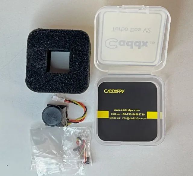ÓCULOS FPV MULTICANAIS + CÂMERA CADDX EOS V2 E TX1200 EACHINE - Foto 4