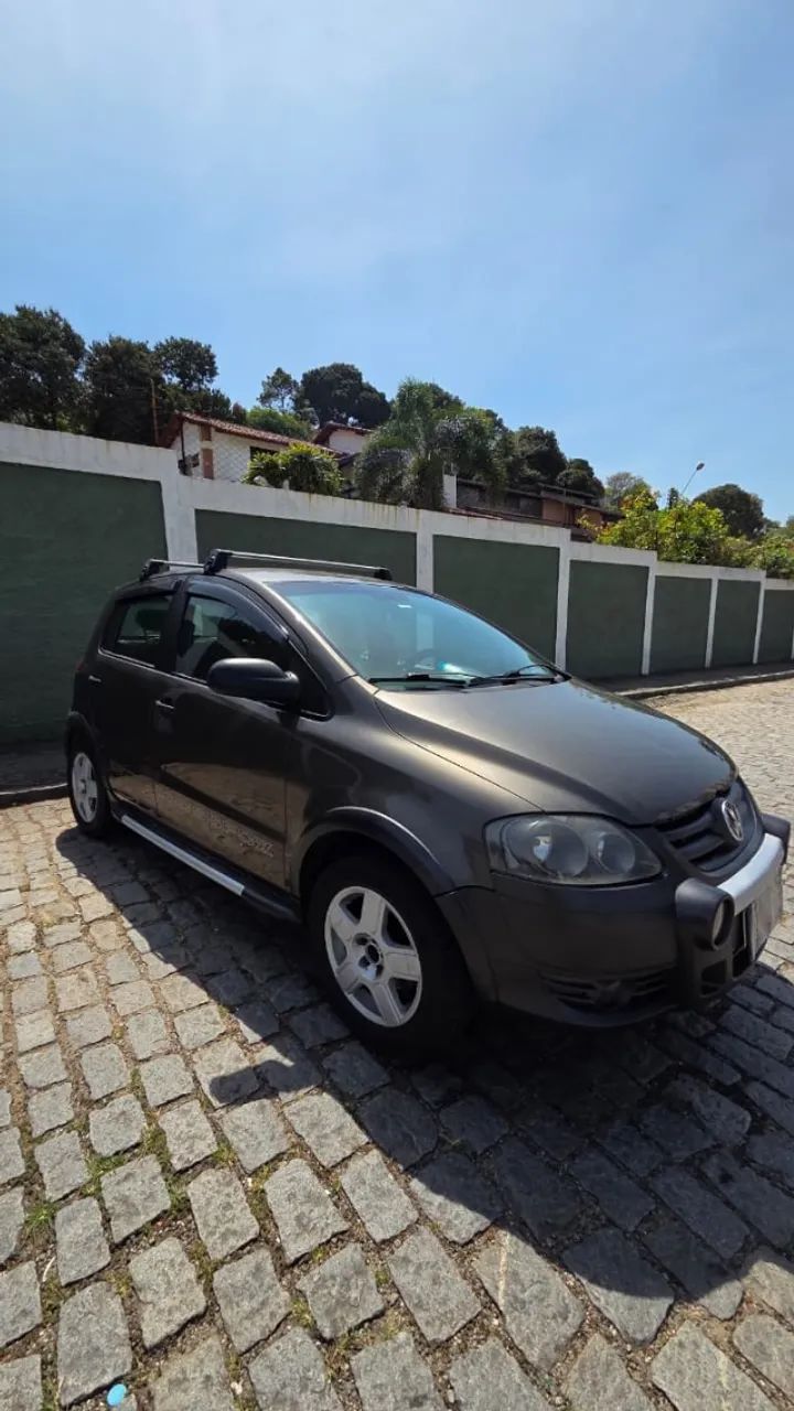 Volkswagen Crossfox 1.6 MI Total Flex 8V 5P 2010 - Foto 2