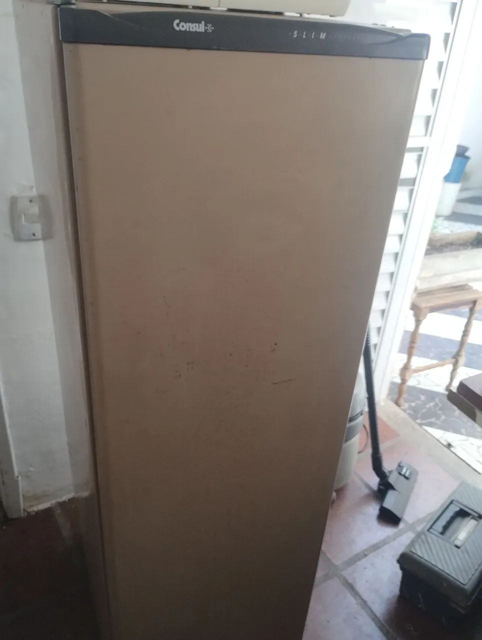 Freezer Consul Slim