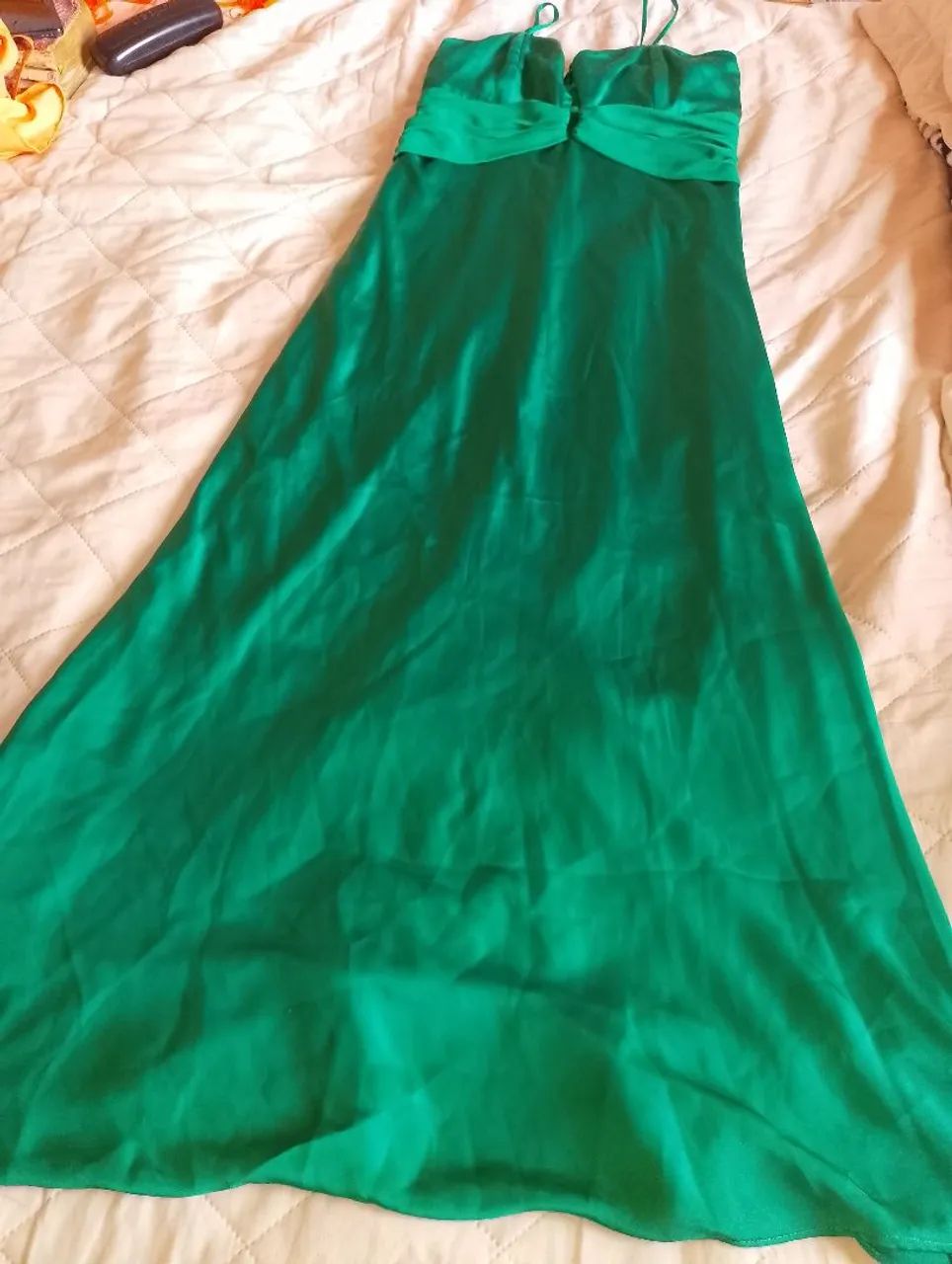 Vestido longo, verde esmeralda 