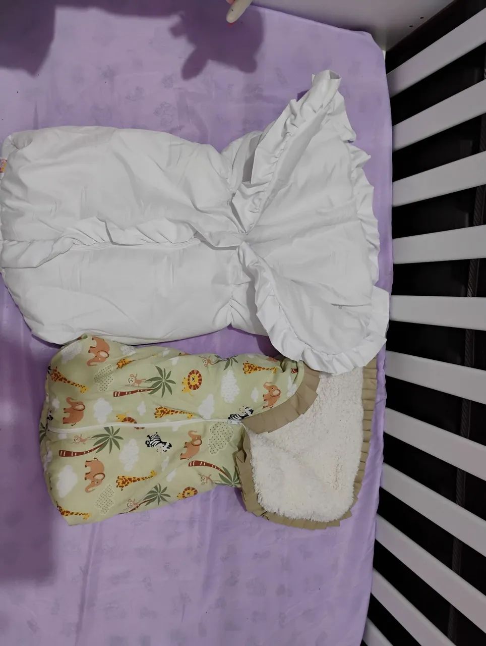 Kit para bebê:  saco de dormir e almofada  de amamentação  - Foto 2