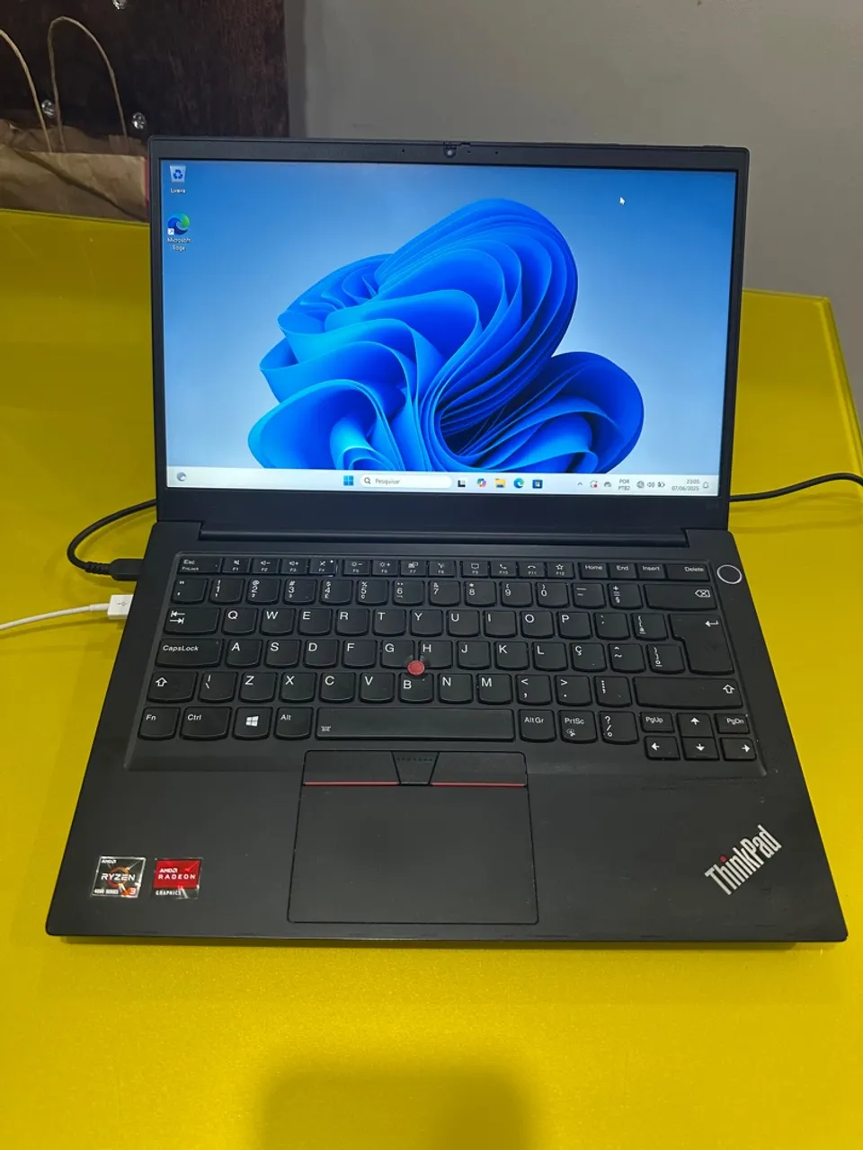 Thinkpad Ryzen 3