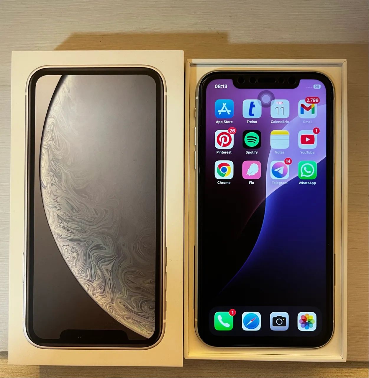 iPhone XR 128gb (Todo original, negociável) - Celulares e