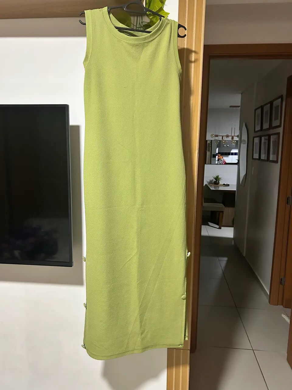 Vestido verde mídi - Foto 3
