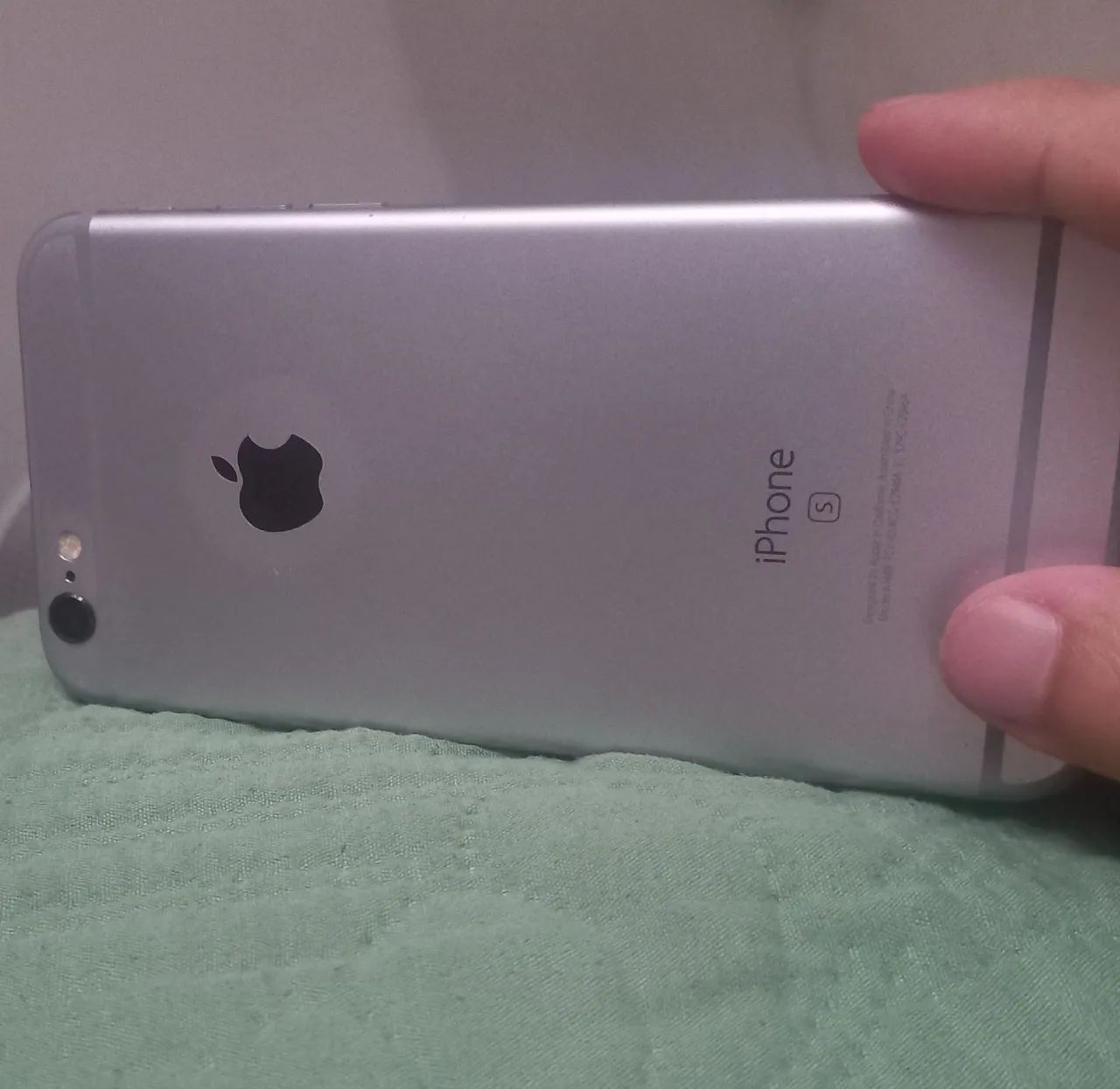Iphone 6s - excelente estado.