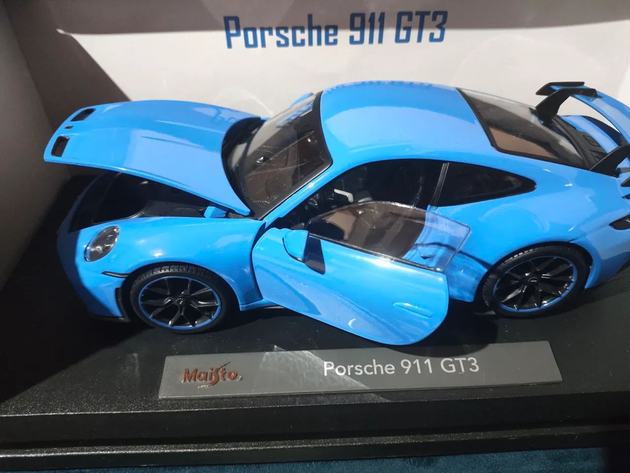 Porsche 911 GT3 1/18 Maisto - Foto 3