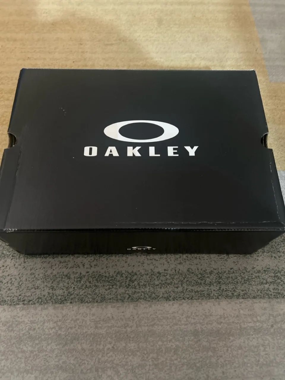 Tênis Oakley