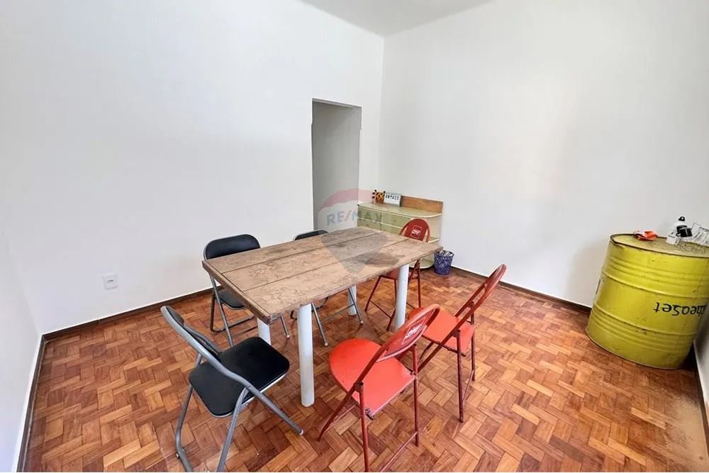 Ponto Comercial Amplo com Espaços Flexíveis para Diversos Tipos de Negócios no Centro, Gra - Foto 5