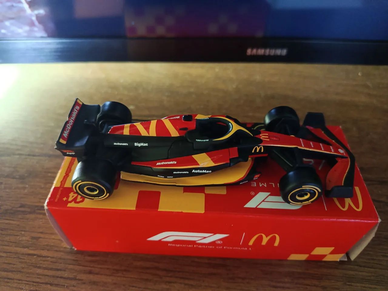 Carinho do McDonald's edição limitada do filme fórmula 1 - Foto 3