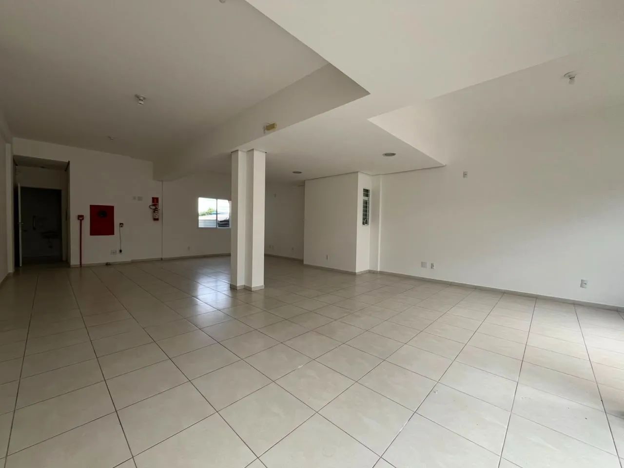 Sala Comercial para aluguel no SAIC em Chapecó - Foto 3
