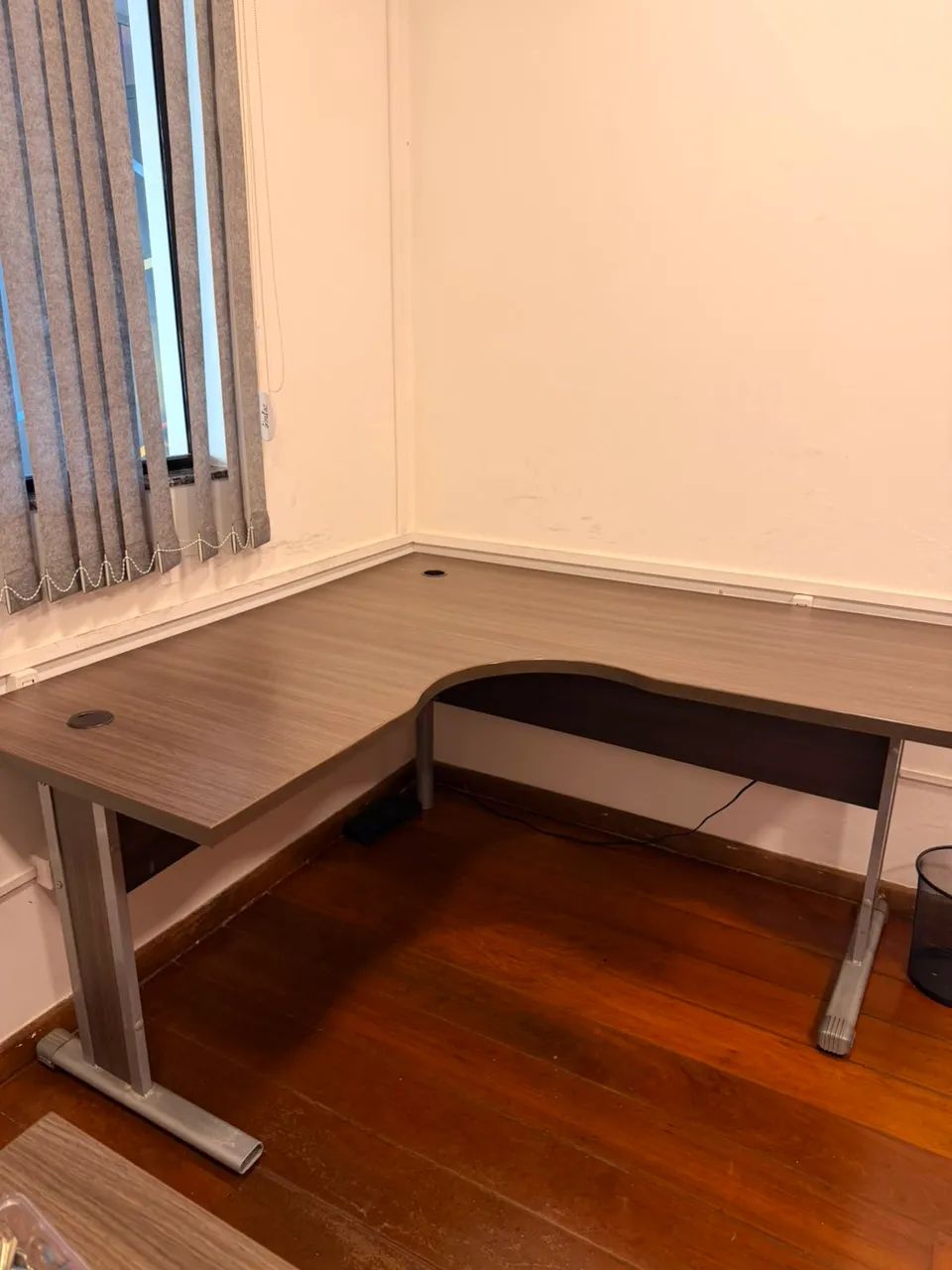Mesa escritório 