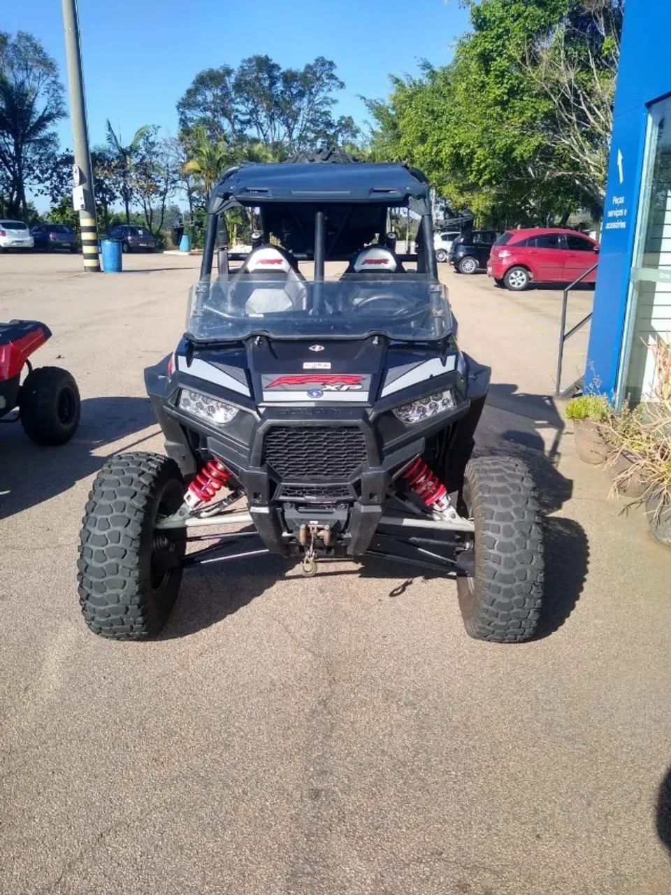 UTV POLARIS RZR 1000 XP 