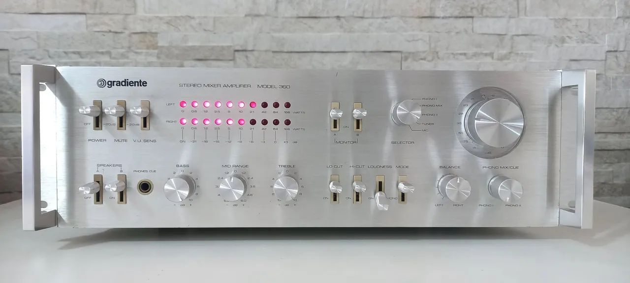 Amplificador Gradiente Model 360, LINDO!!!!, funcionando perfeitamente. 