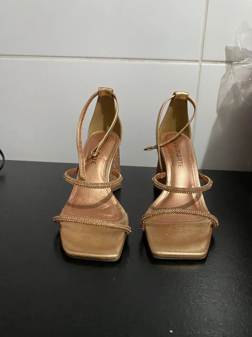 Sandália Via Marte salto bloco TAMANHO:34 