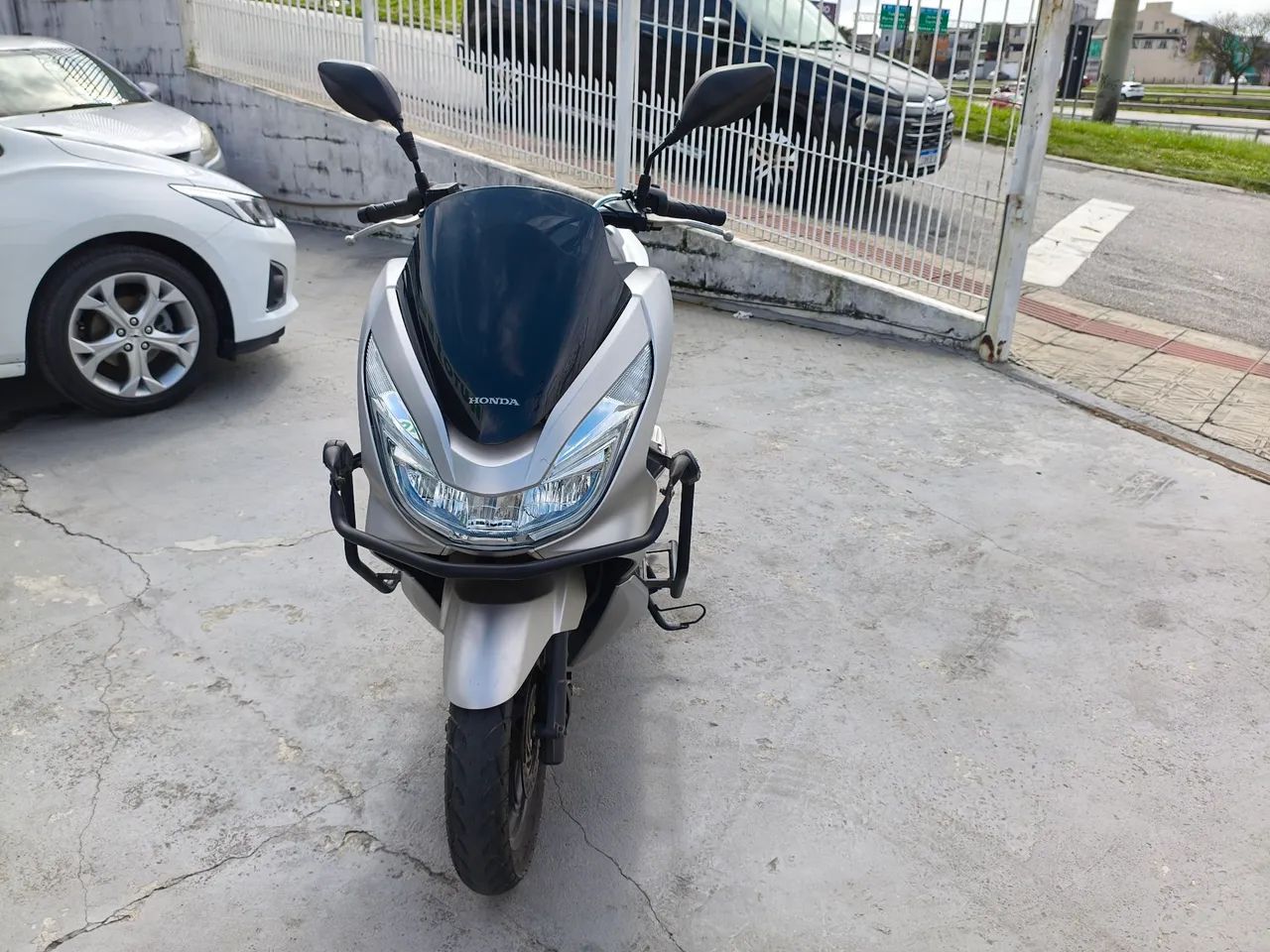 Honda PCX 150 - Foto 2