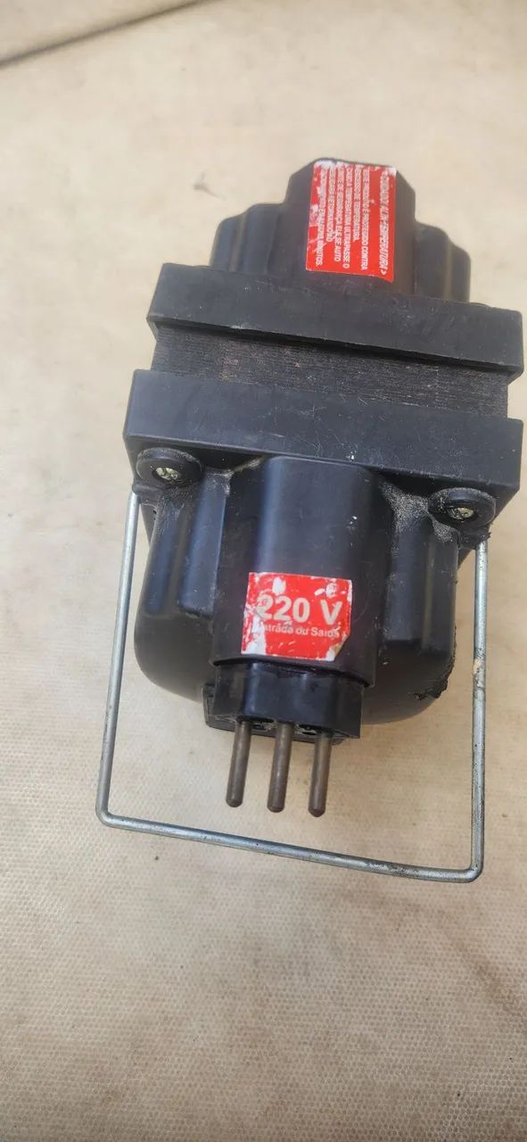 Vendo 02  transformador bivolt  - Foto 2