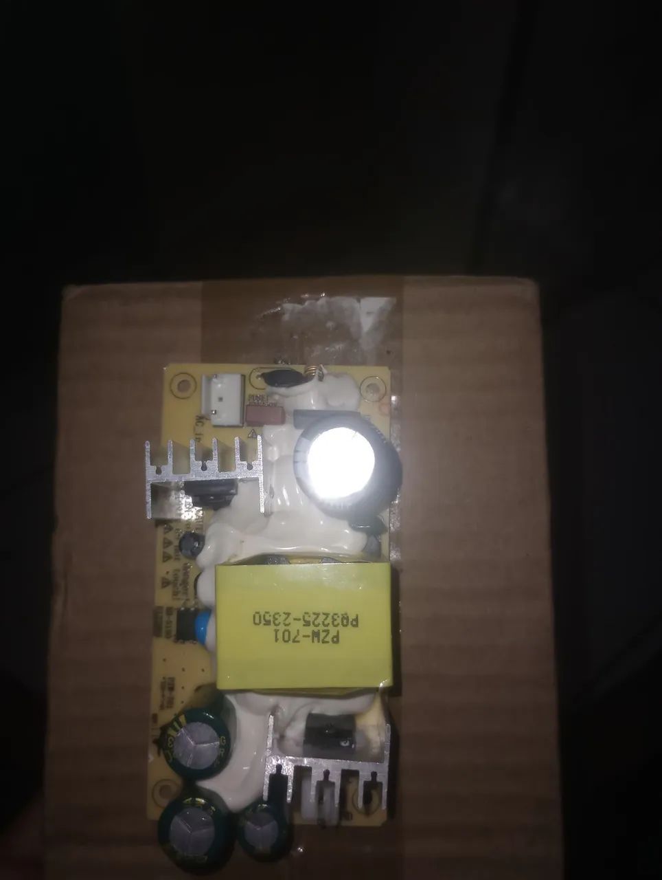 Placa de fonte nunca foi usado