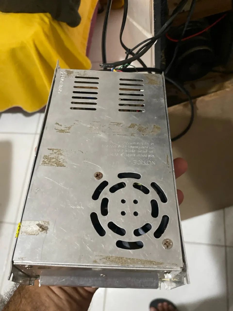 Vendo 1 fonte chaveado 150A - Foto 3