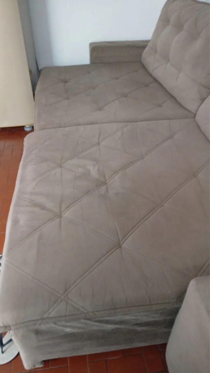 Vendo sofá retrátil de 3 metros. - Foto 3