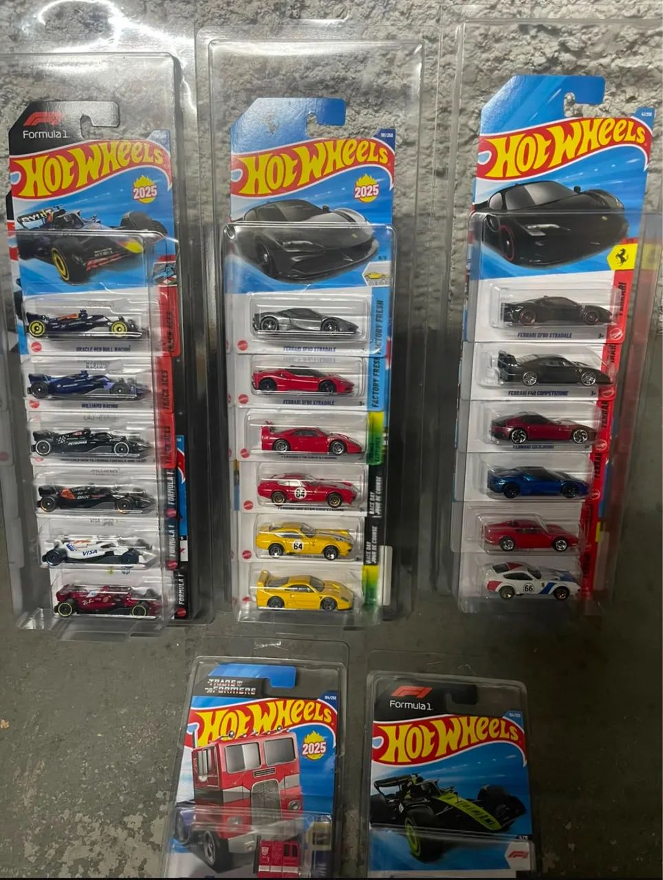 Lote hotwheels ferraris e formula 1 - Foto 2