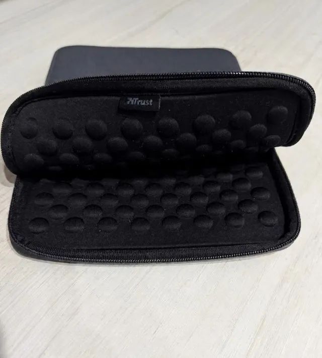 Capa Case Para Ipad ou Tablet de 10 pol - Trust  - Foto 2