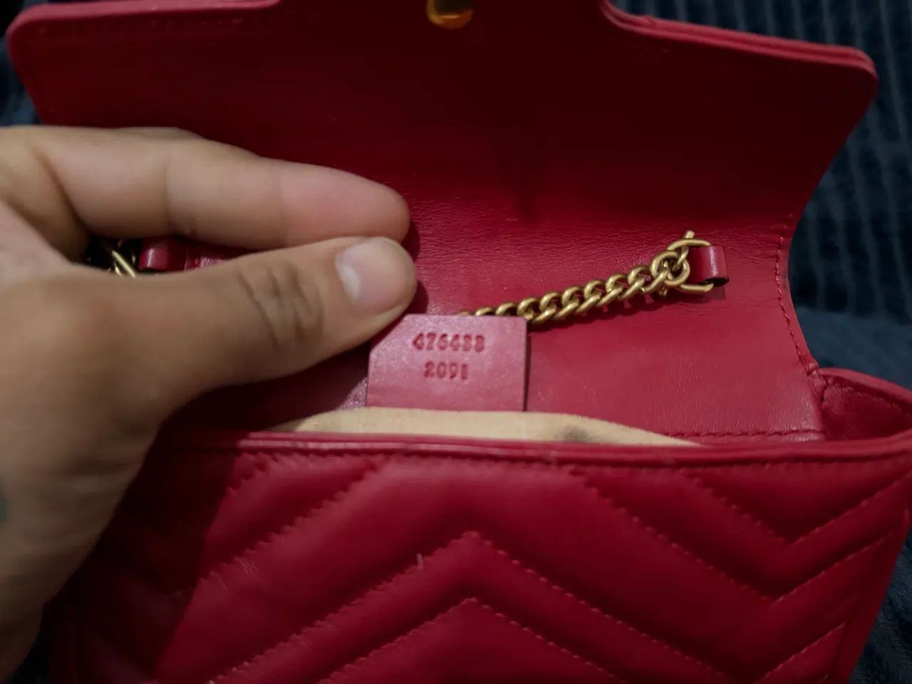Gucci GG Marmont Super Mini Matelassé em couro  - Foto 4