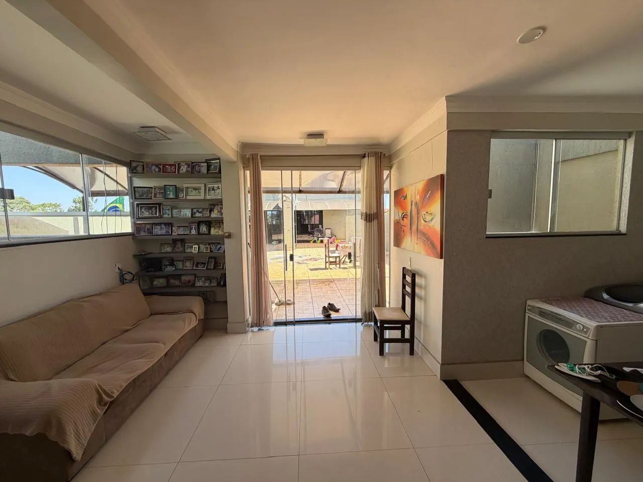 VENDE EXCELENTE PRÉDIO Na QSC 15 - Foto 2