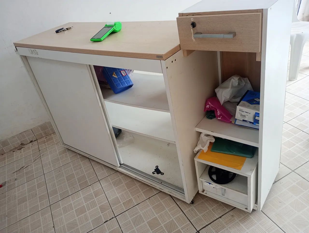 Balcão ...  - Foto 2