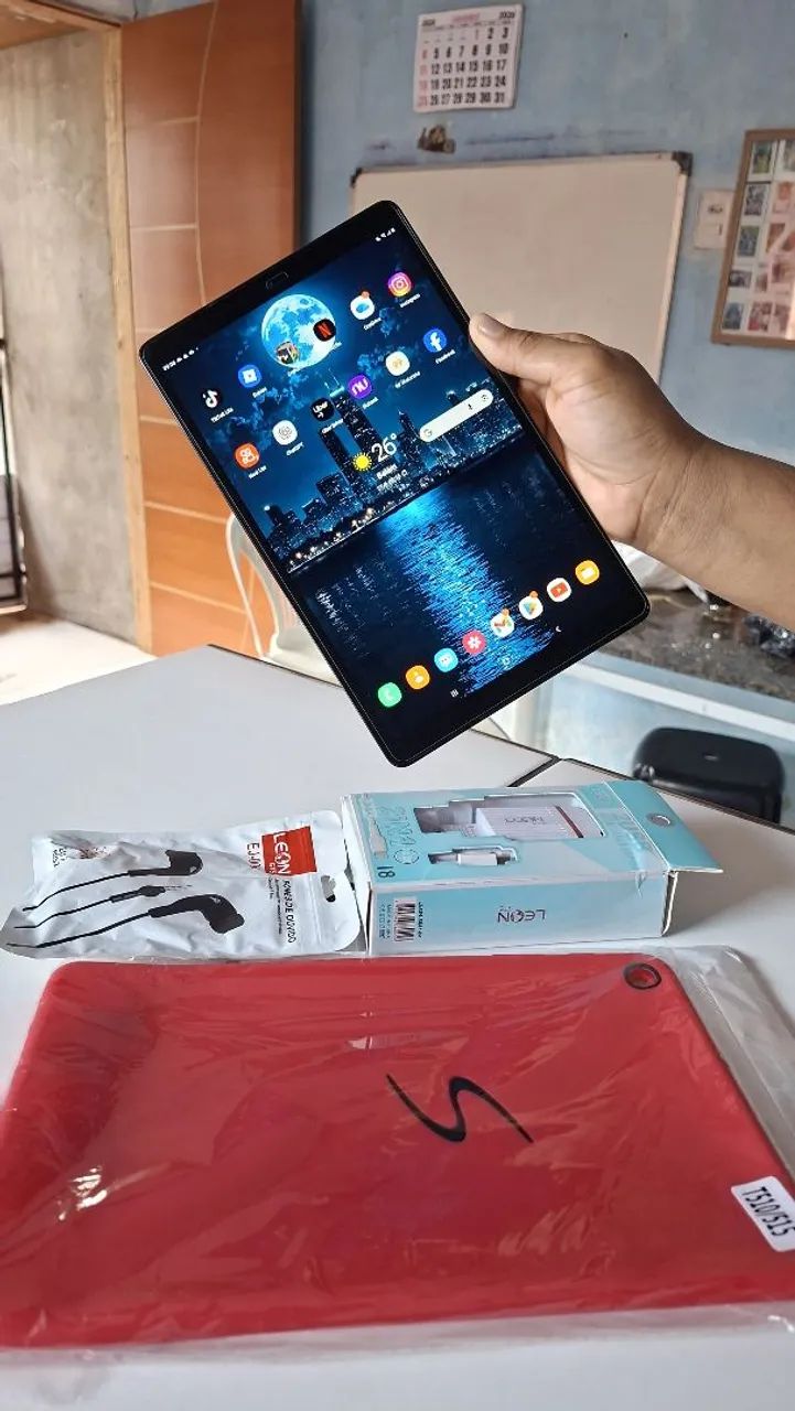 Tablet Tab A Samsung 10 Polegadas Chip 4G faz Ligacao 32Gbs Com acessorios (Aceito cartao) - Foto 3