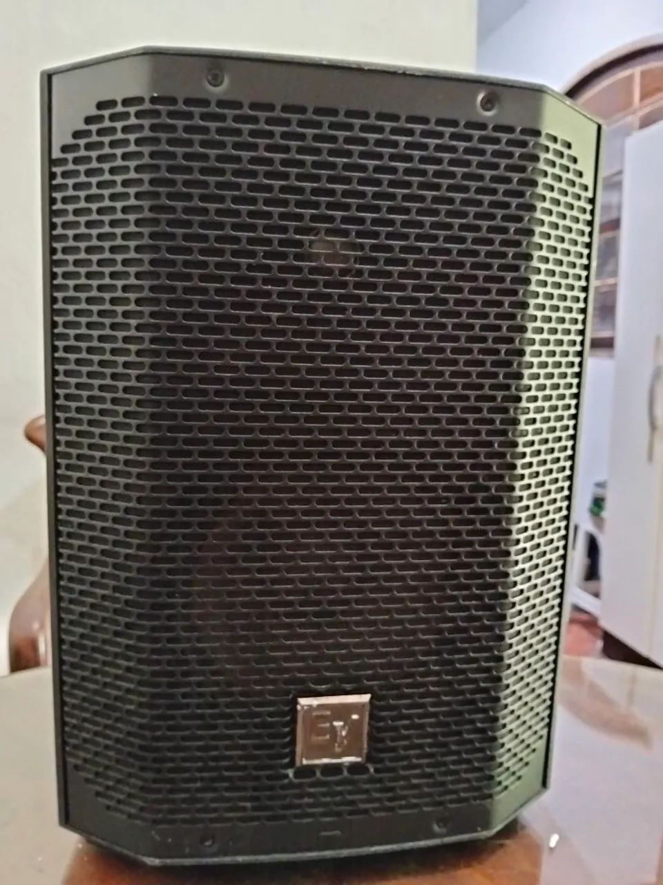 Caixa de som ativa 8' eletrovoice Everse  - Foto 3