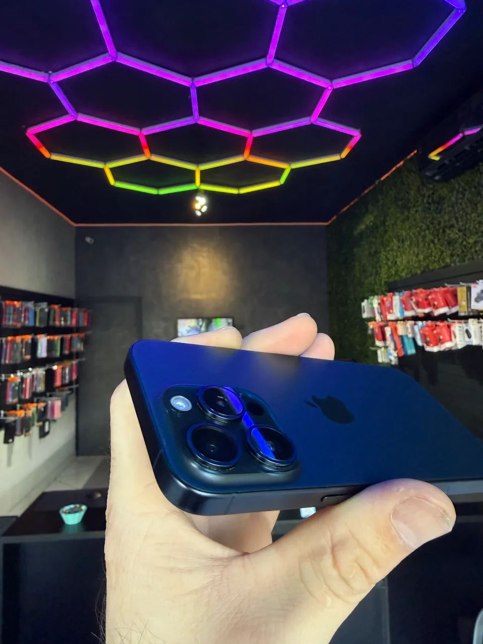 IPHONE 15 PRO 128G.  - Foto 3