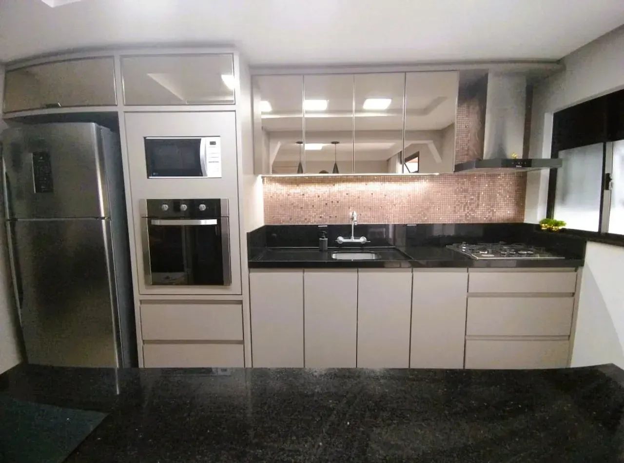 Apartamento para venda possui 90 metros quadrados com 3 quartos - Foto 2