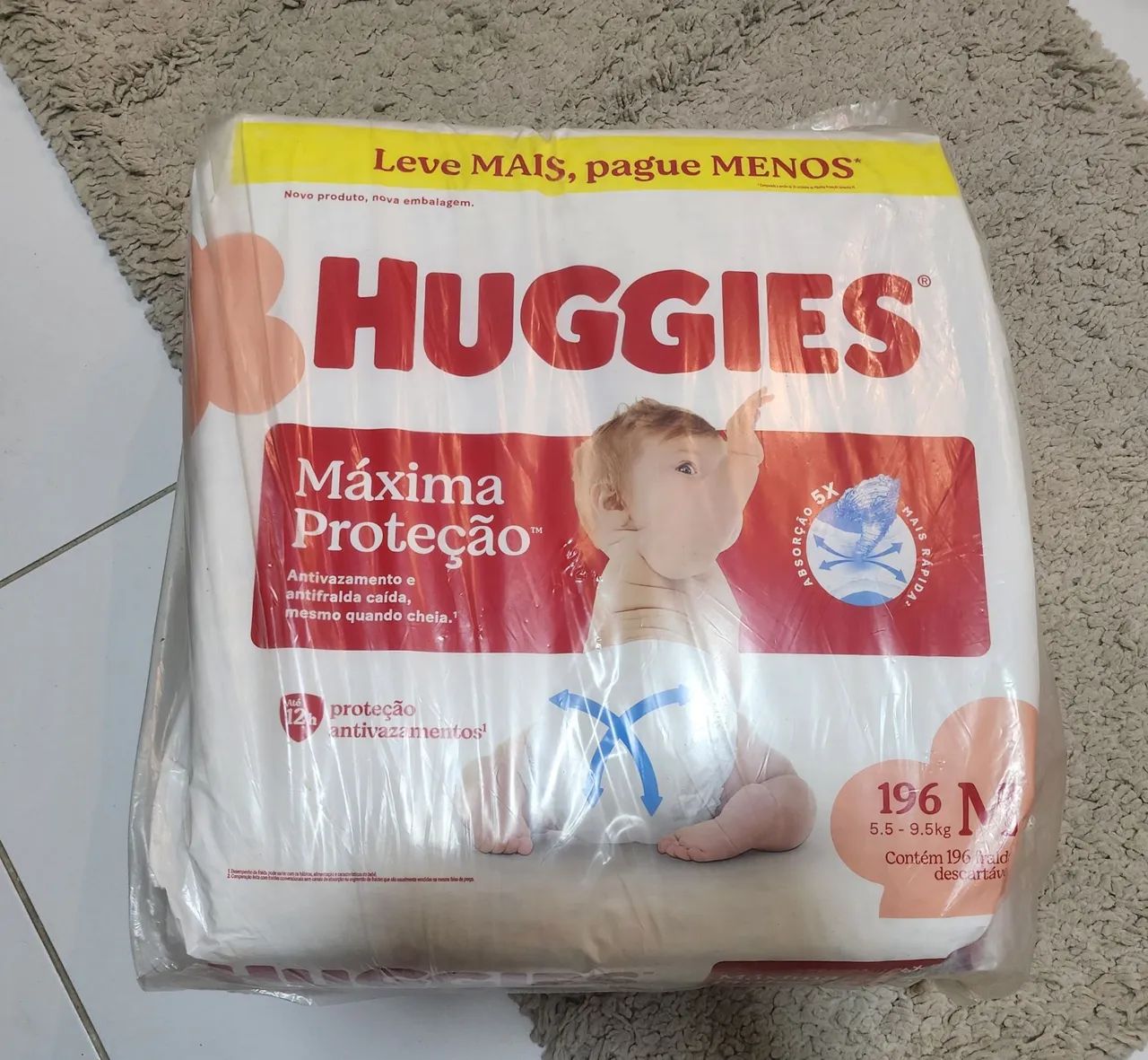 Fralda Huggies Máxima Proteção M 196un