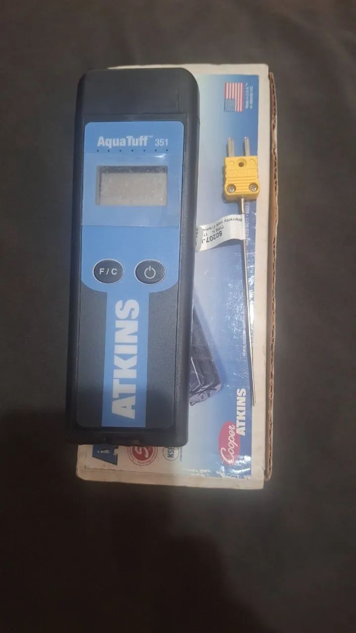 Medidor de temperaturas industrial 