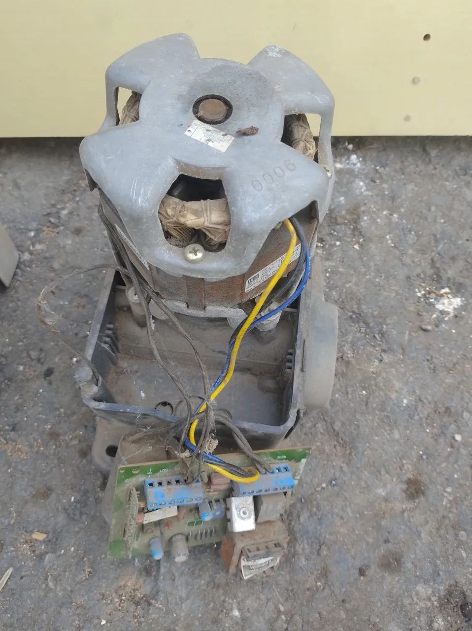 Motor para portão elétrico marca Rossi - Foto 4