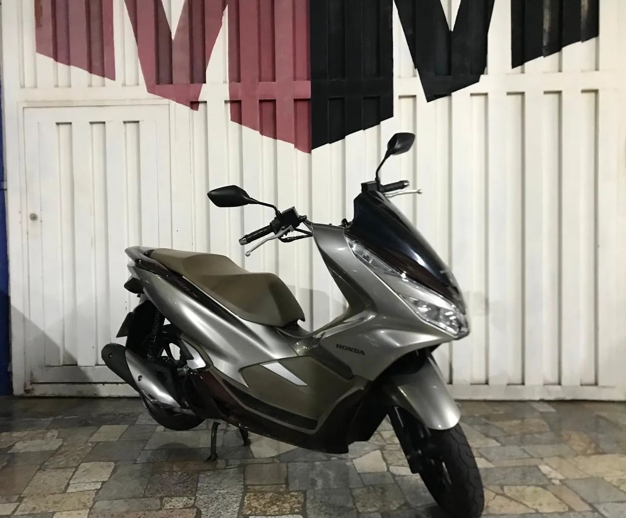 Pcx 150 DLX 2022 - Foto 3