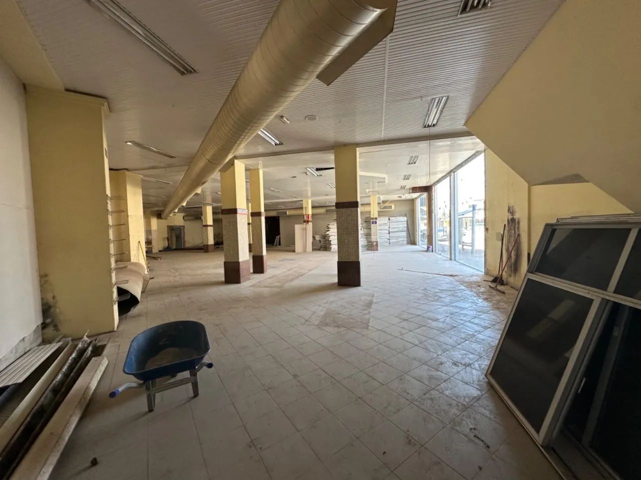 EXCELENTE LOJA COMERCIAL EM COBILÂNDIA, CENTRO - VILA VELHA/ES - Foto 4