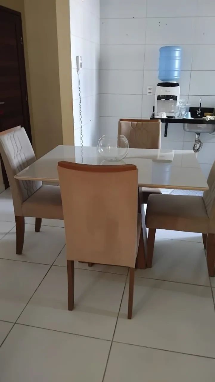 Mesa de jantar com 4 cadeiras - Foto 2