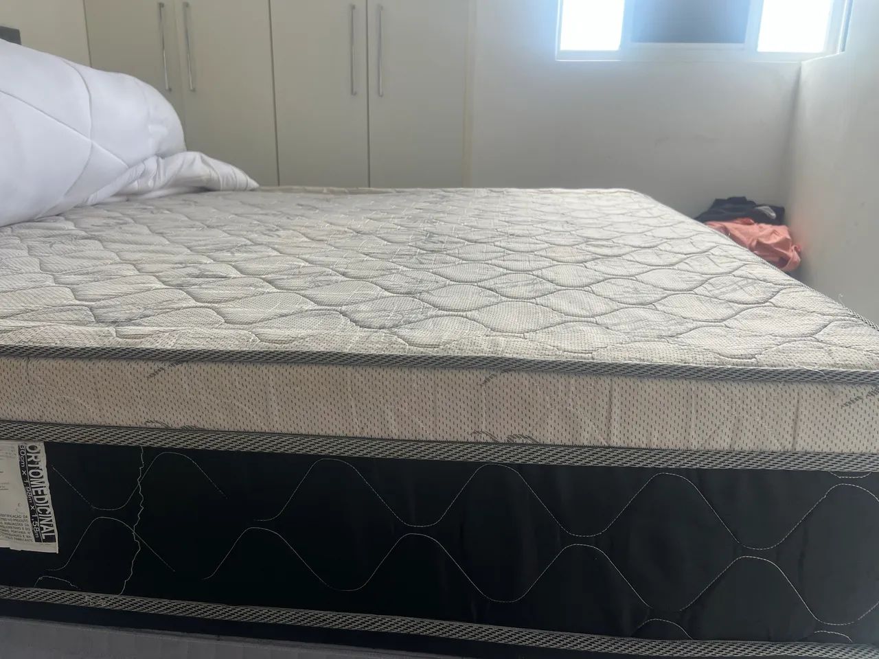 Colchão cama box Queen Oportunidade!!!