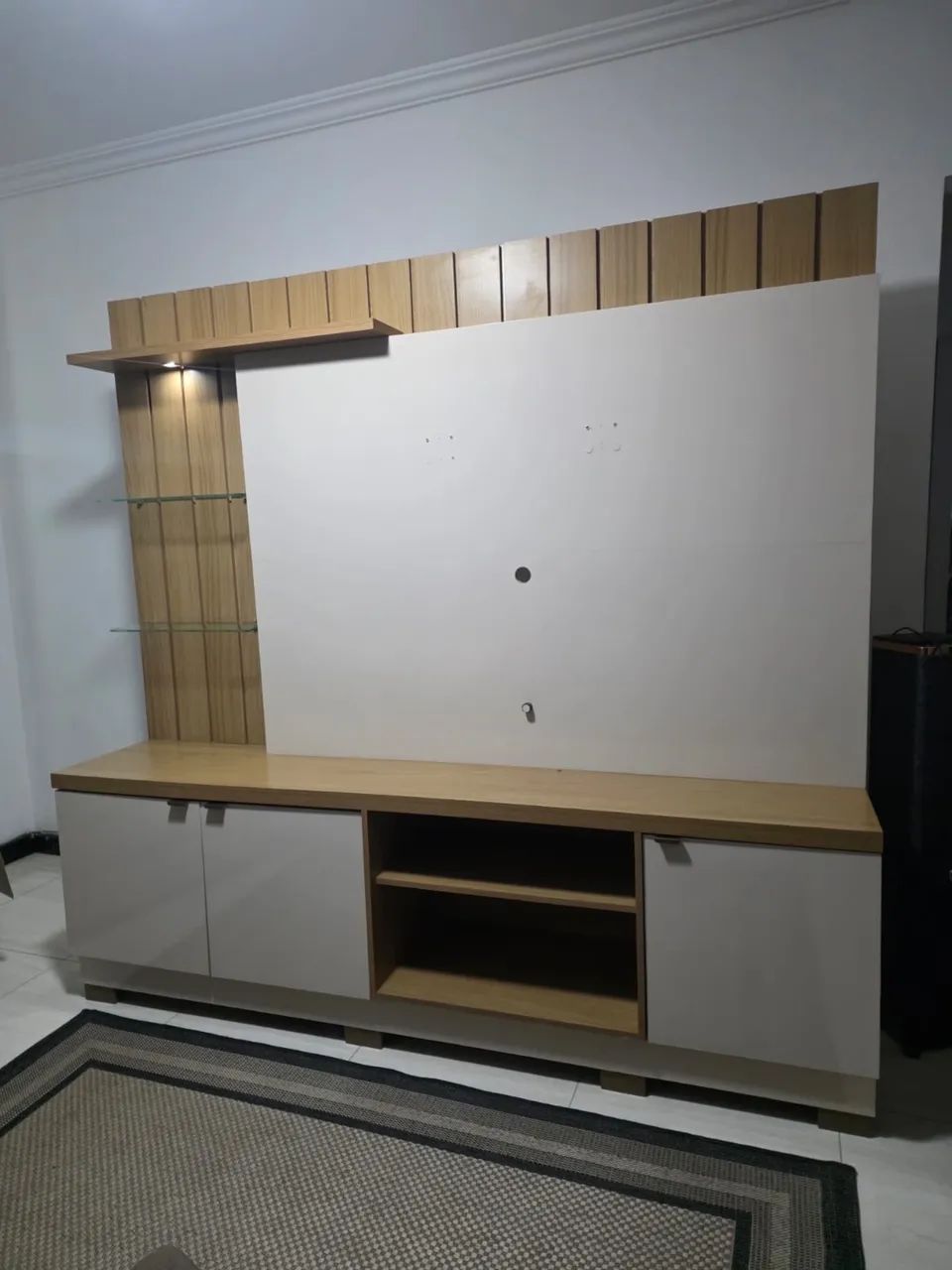 Painel com rack - Foto 2