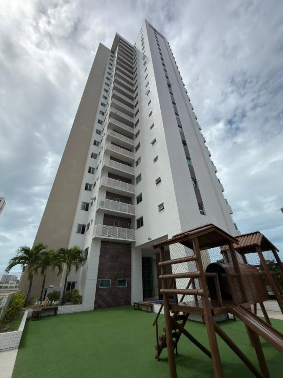 Apto com três suítes - Cocó  - 162m²